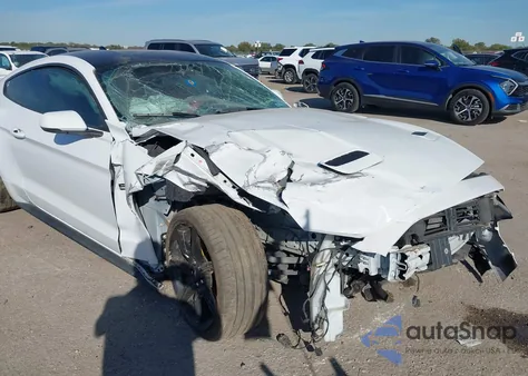 2020 Ford Mustang Gt Premium z USA, uszkodzony, nr VIN 1FA6P8CF8L5159799